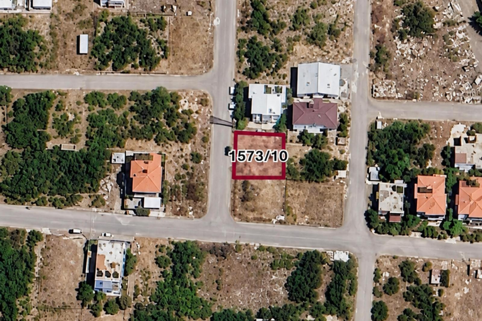 Arsa · 308 m² · Döşemealtı