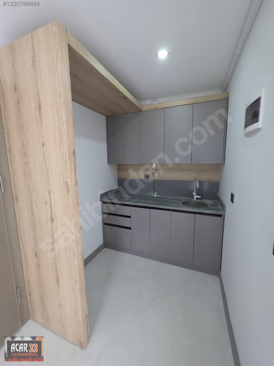 İş Yeri · 1+1 · 63 m² · Yeniköy