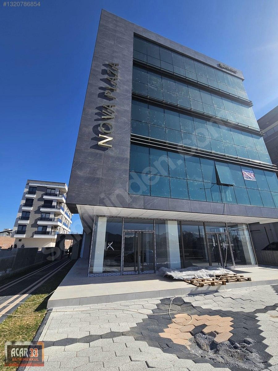 İş Yeri · 1+1 · 63 m² · Yeniköy