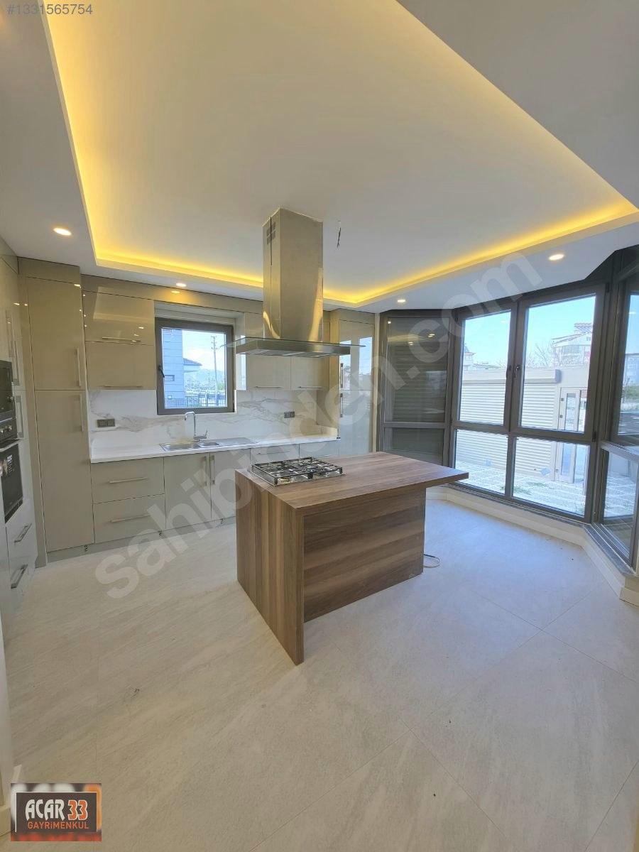 Villa · 5+1 · 260 m² · Yeniköy
