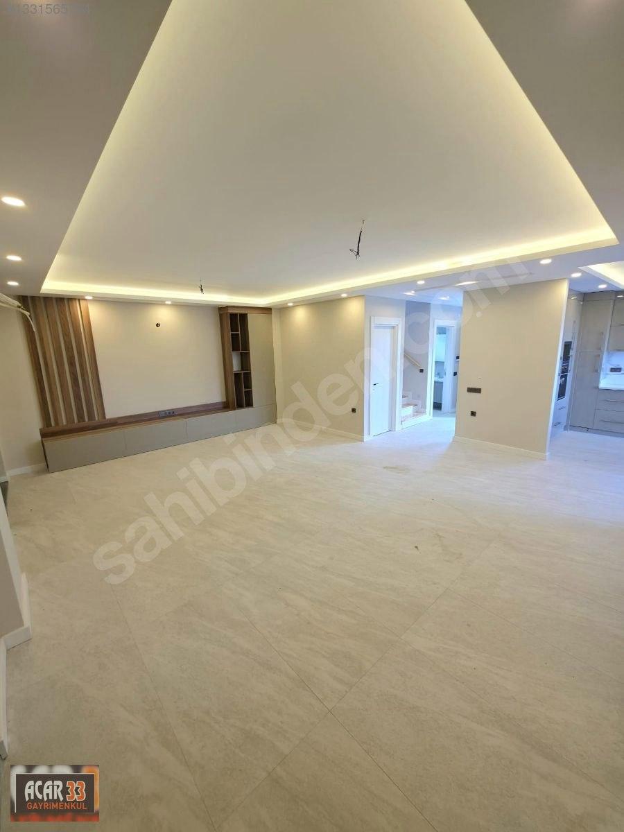 Villa · 5+1 · 260 m² · Yeniköy
