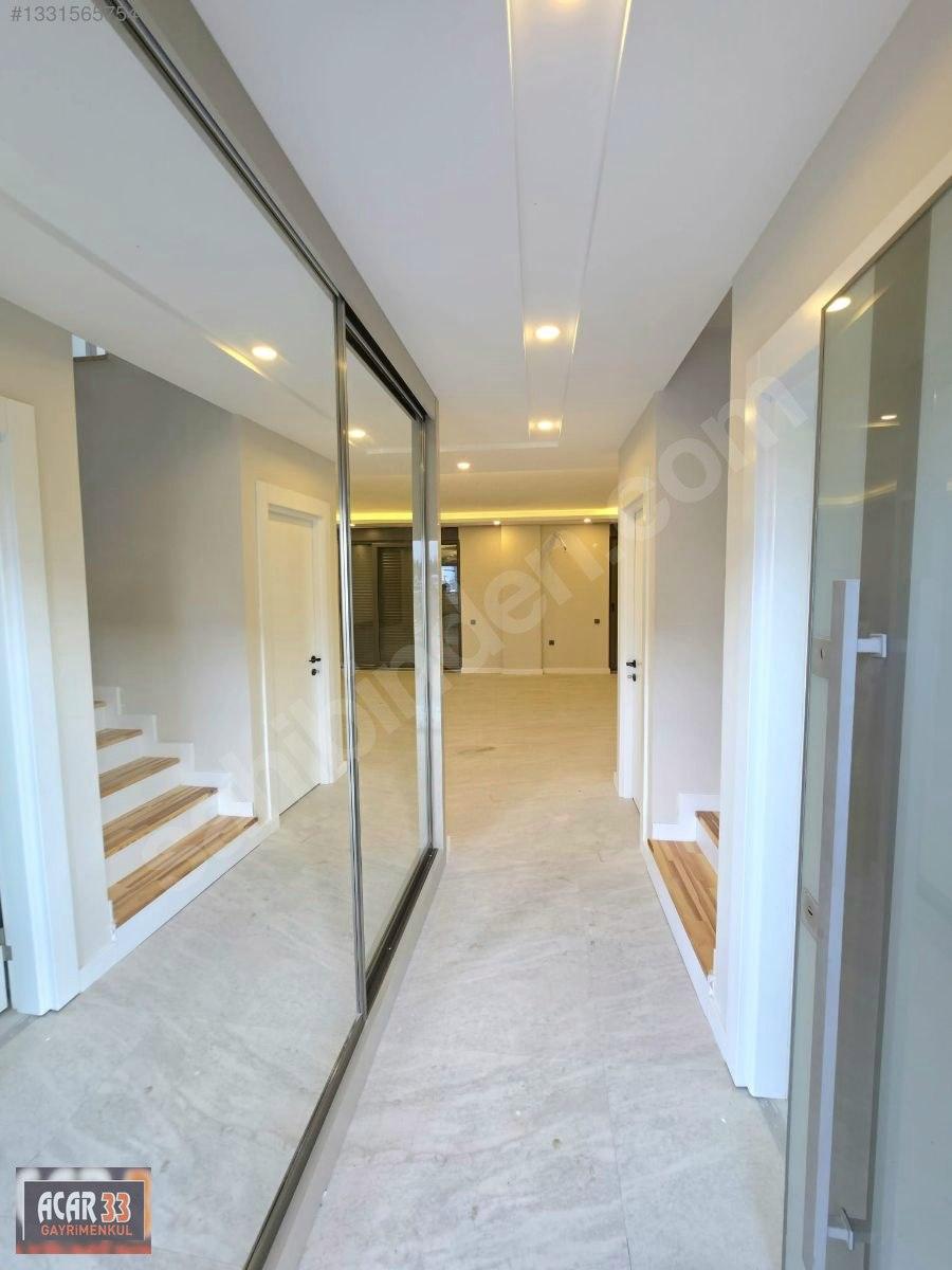 Villa · 5+1 · 260 m² · Yeniköy