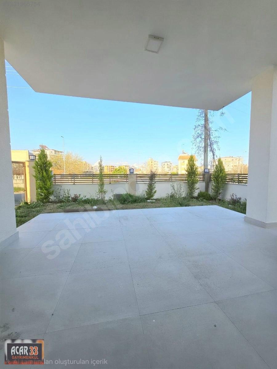 Villa · 5+1 · 260 m² · Yeniköy